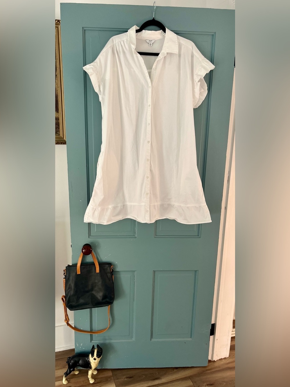 crown & ivy White Button-Down Ruffle Hem Shirt Dress - Picture 2 of 3